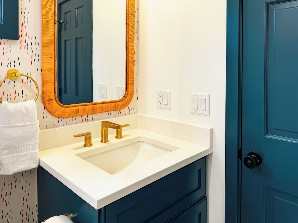 The Rockport House Apartment, 1 Queen Bed with Sofa bed, Non Smoking, Kitchen 3