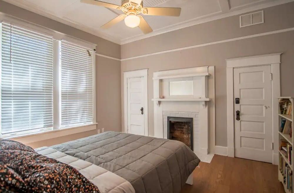 House, 2 Bedrooms (179247)