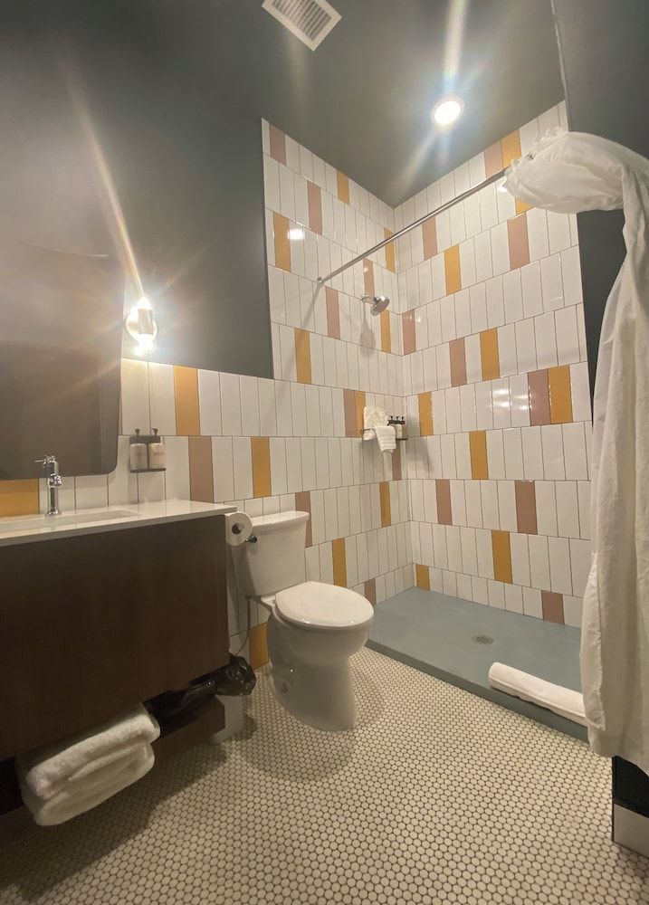 Hotel Alexander Room, 1 King Bed with Sofa bed 2