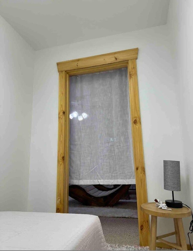 High-end Luxury Cabin Sauna Hot Tub Gameroom Apartment 34