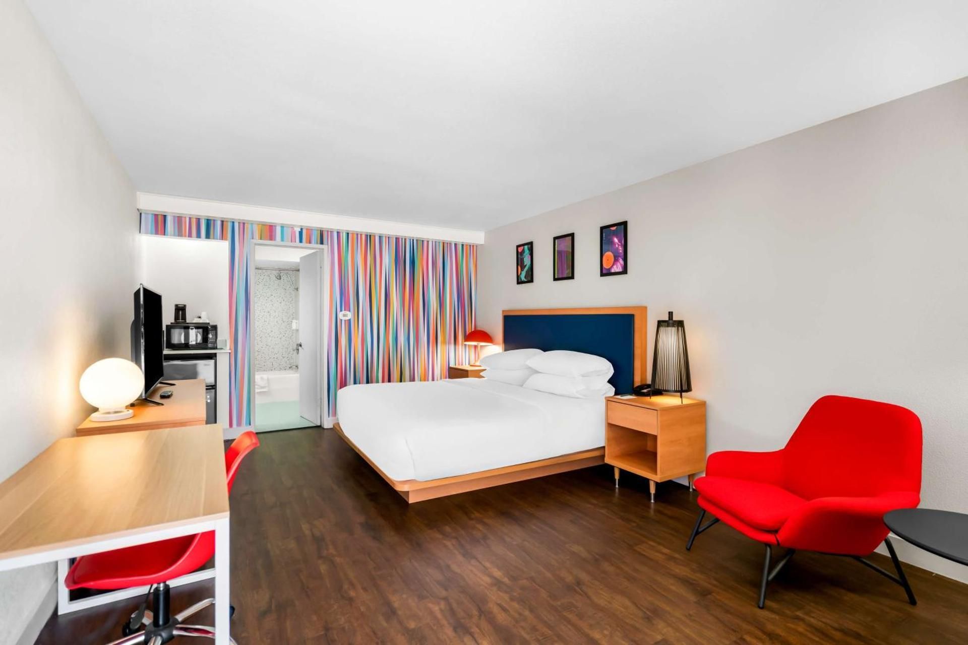 King Room - Accessible/Non-Smoking