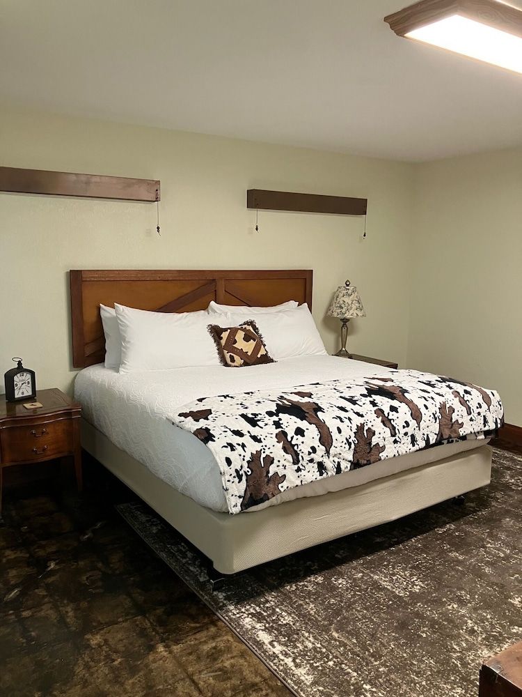 Prairie Rose Inn Room 4 Stockrange