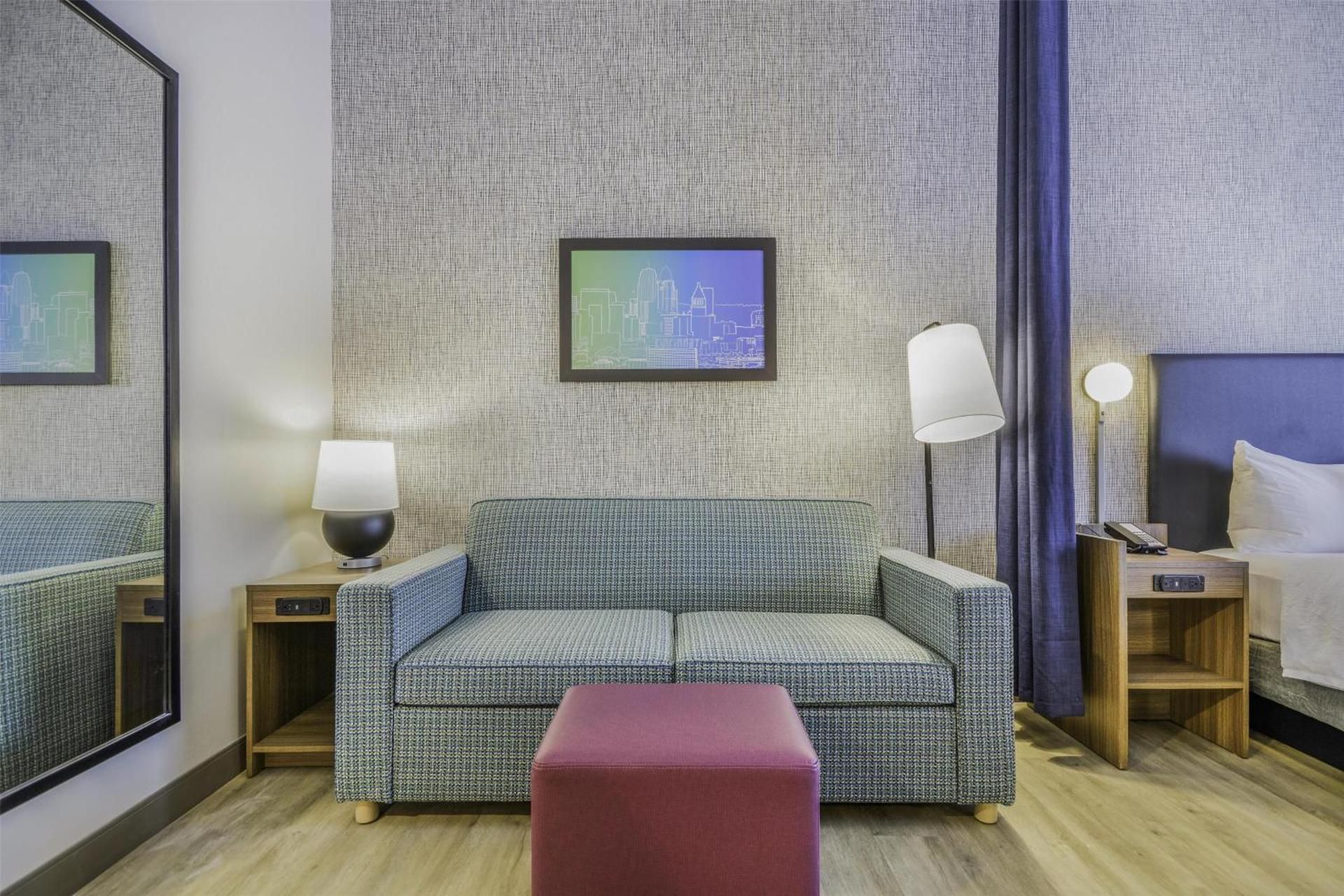 1 King Bed Studio Suite