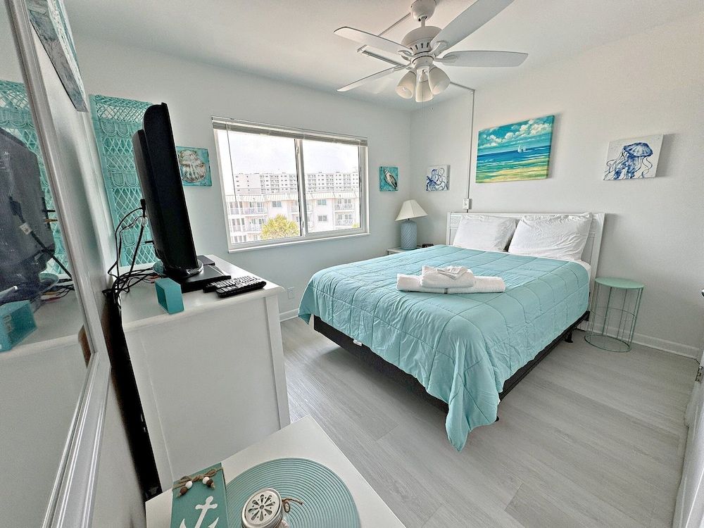 House, Multiple Beds, Balcony, Ocean View (Gulf Shores Plantation 1304)