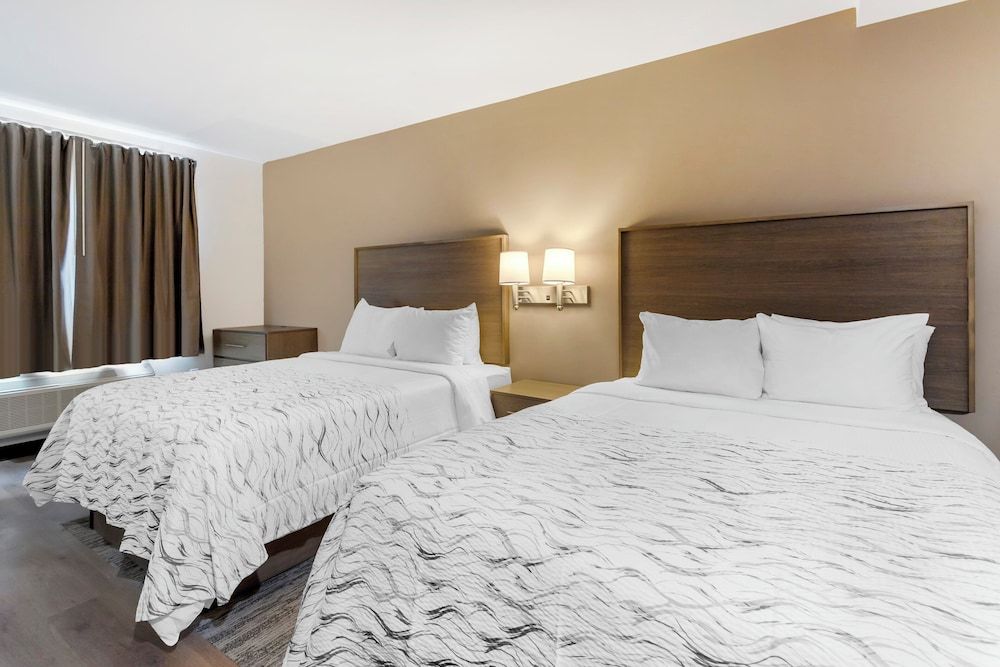 Red Roof Inn PLUS+ Jamaica, NY – JFK Airport