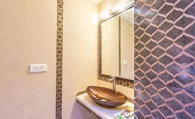 Hotel Athidhi Grand Executive Deluxe Room 9