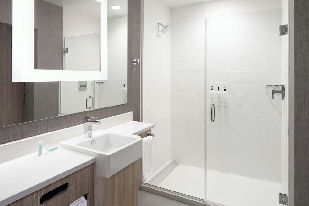 Springhill Suites By Marriott Raleigh Garner Suite, 2 Queen Beds 5