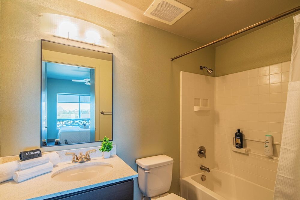 KB - Proxy 333 Superior Apartment, 2 Bedrooms, Non Smoking, Balcony 8