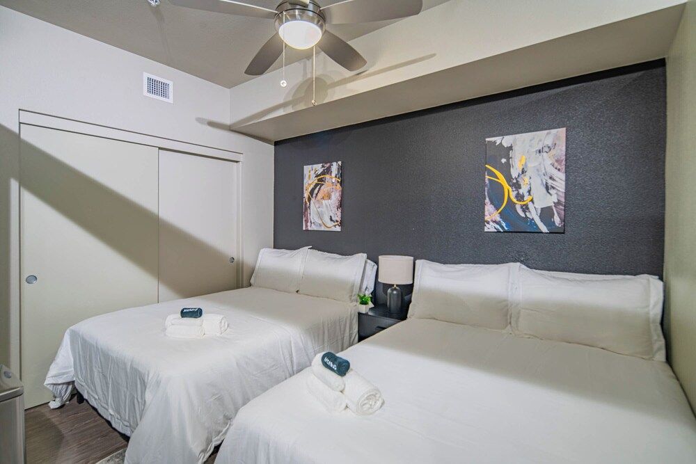 KB - Proxy 333 Exclusive Apartment, 1 Bedroom, Non Smoking, Kitchen