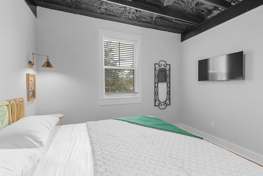 The Sanctuary Standard Condo, 1 Bedroom, Non Smoking