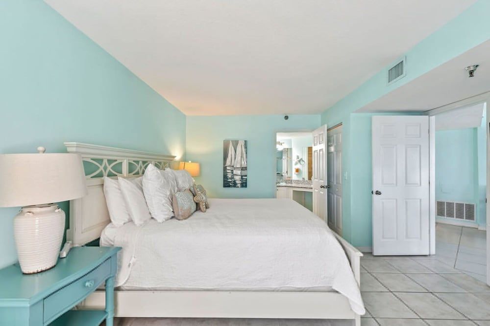 Oceanfront Penthouse Pool Hot Tub Beach Access Apartment 7