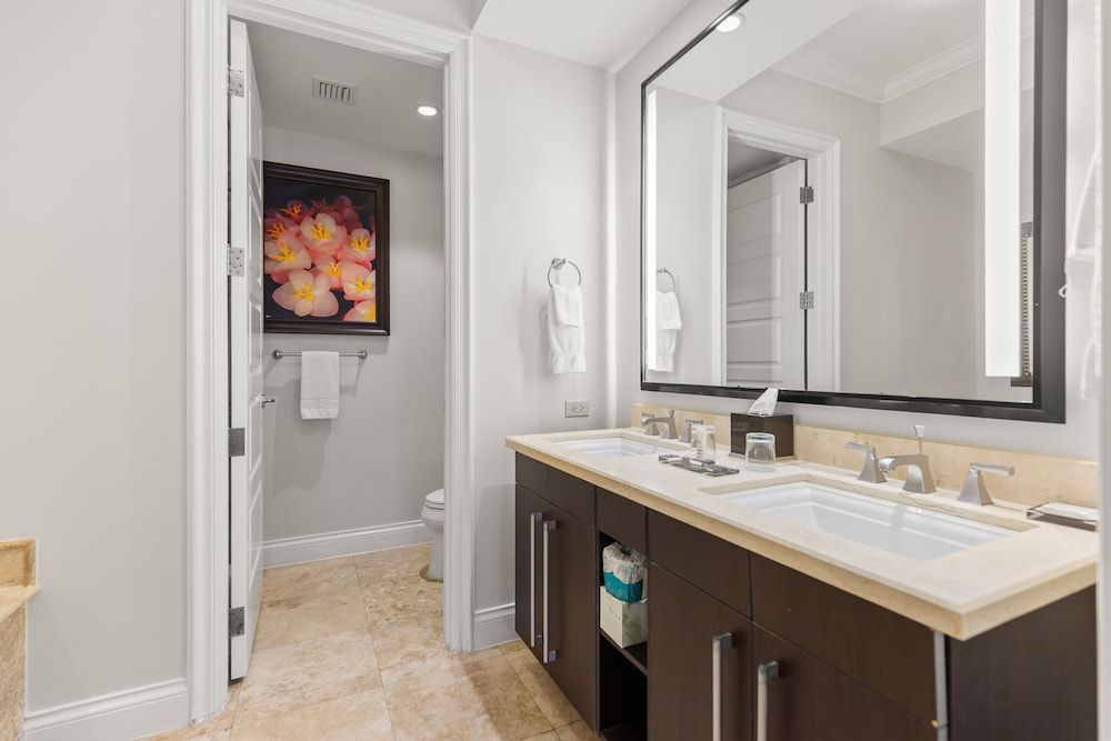Resort View 1BR Suite With Direct Pool Access Apartment 6