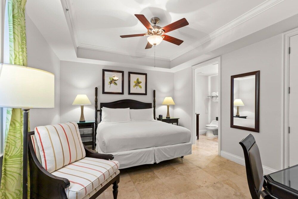 Ocean Front 2BR Residence Apartment 4