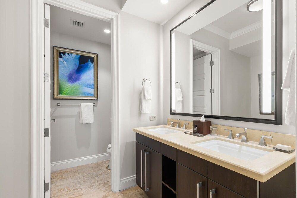 Ocean Front 2BR Residence Apartment 9