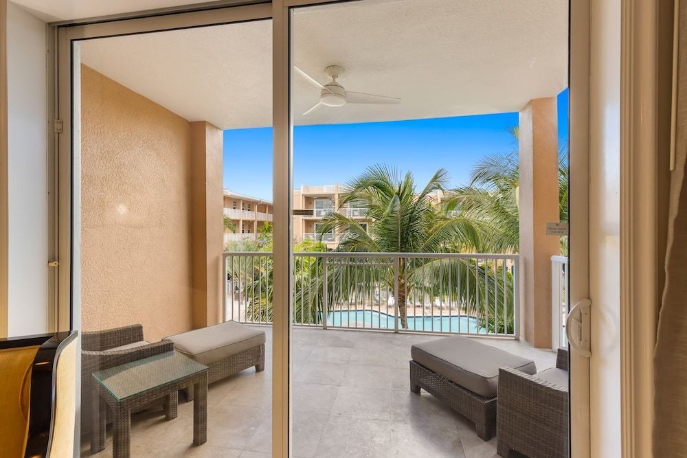 Resort View 3BR Residence Apartment 7