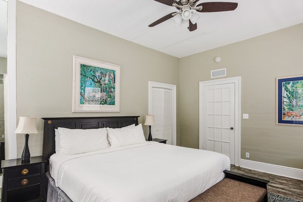 The Collins on Duval by Brightwild Apartment 3