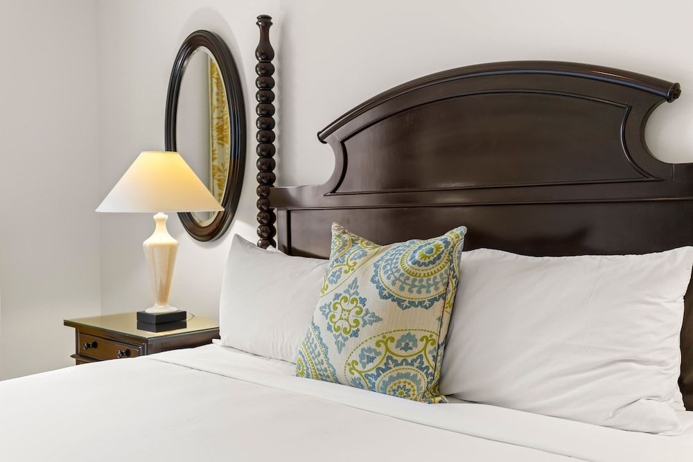 Two Bedroom Residence With Balcony Apartment 3