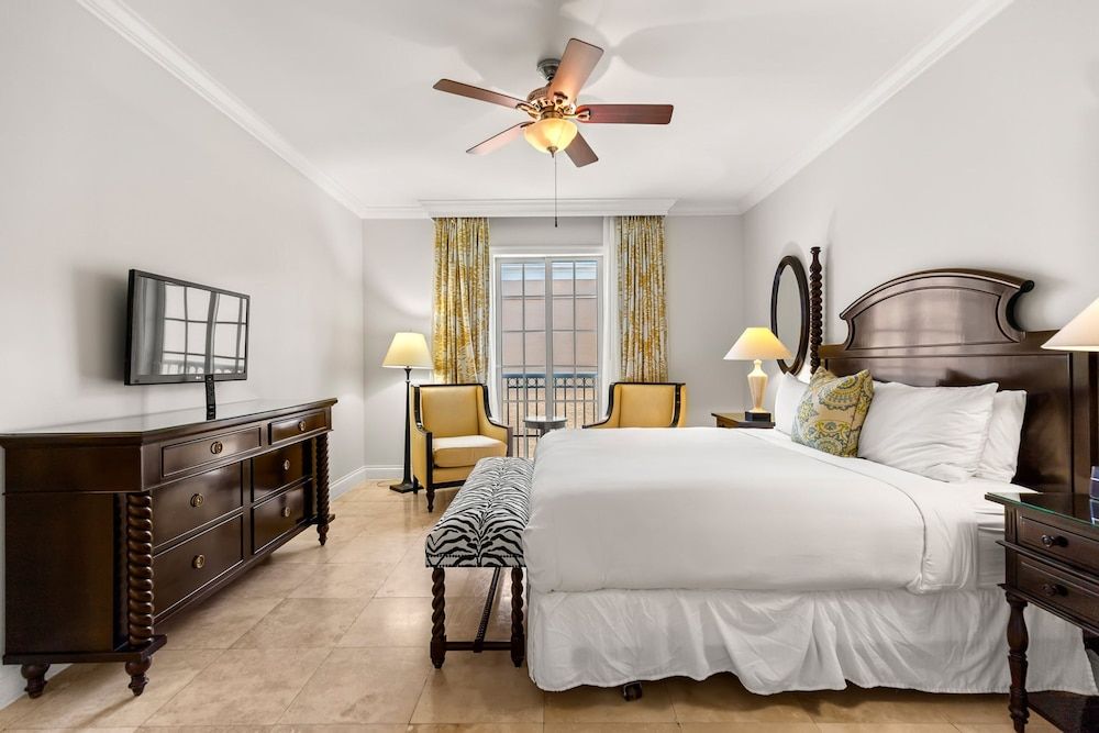 Two Bedroom Residence With Balcony Apartment 2