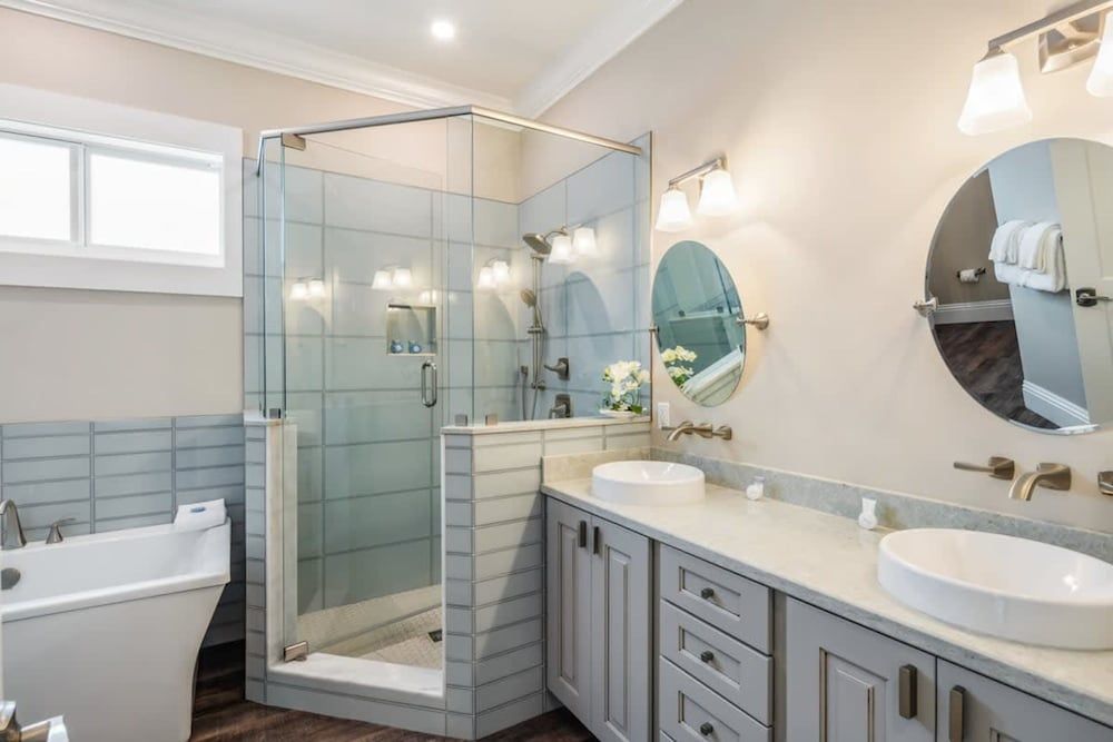 Aquaria House by Brightwild Pool Boat Dock House 21