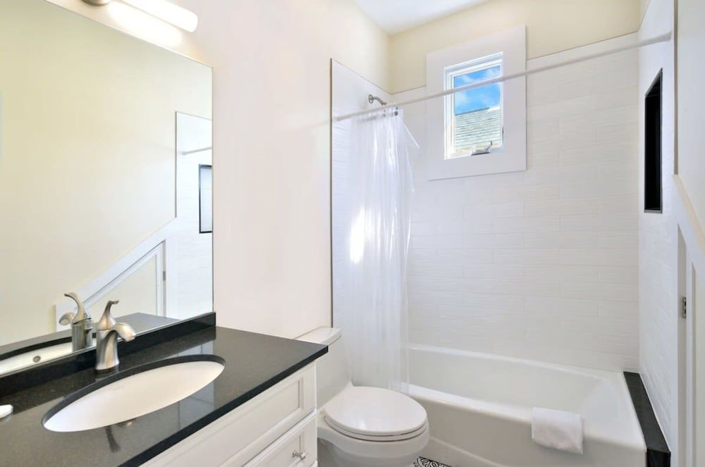 Keys Please by Brightwild Pool Steps to Duval House 17