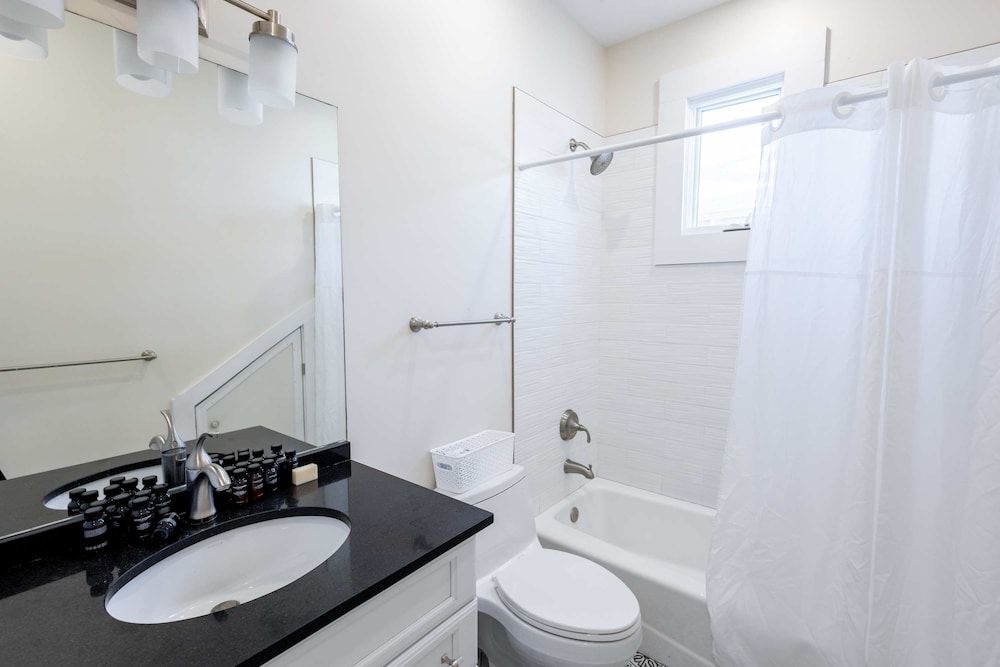 Keys Please by Brightwild Pool Steps to Duval House 20