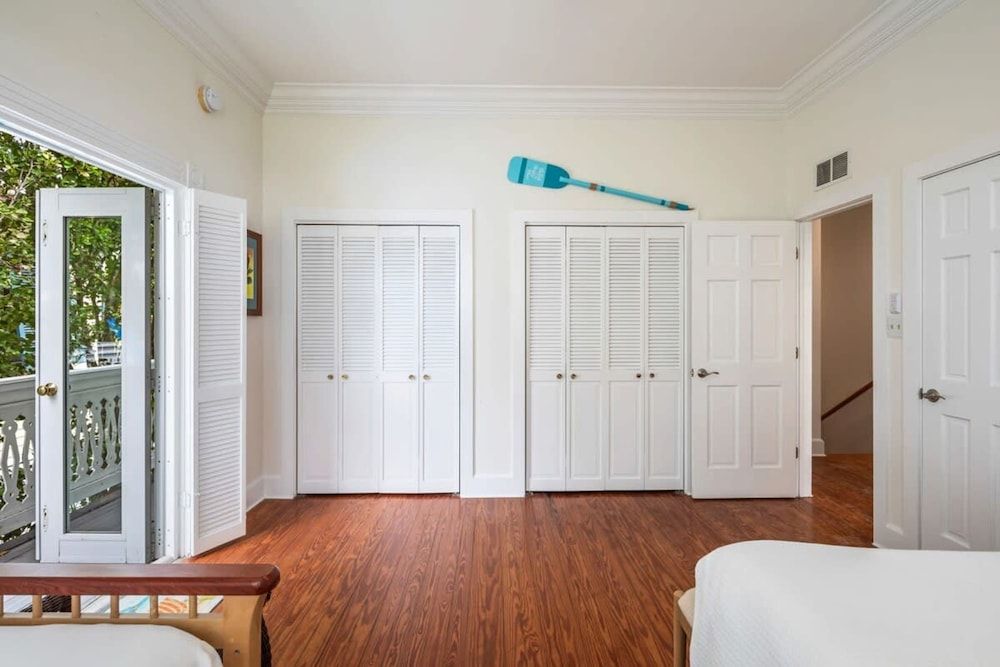 Sunnyside Up by Brightwild Pool Parking Apartment 11