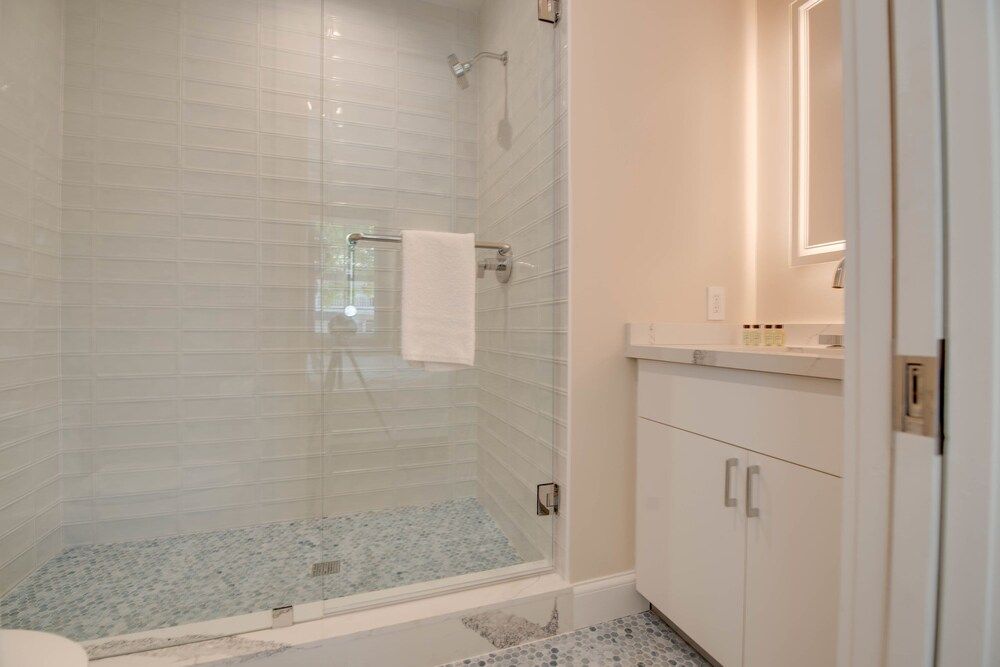 NEW The Rigby House - Pvt Pool Amazing Location House 25