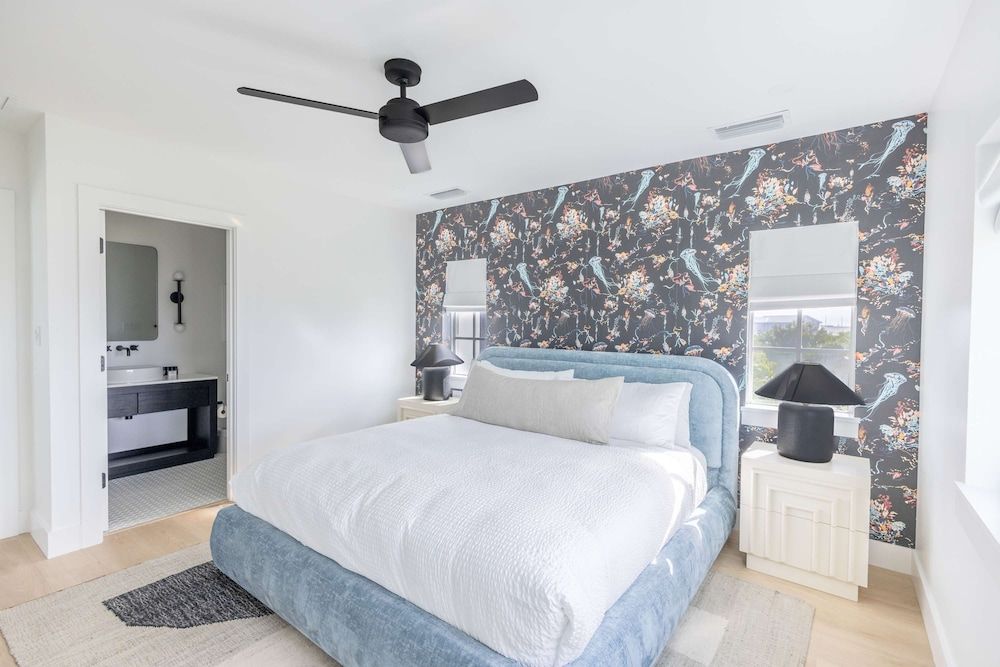 Floralee House in Key West House 19