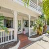 Stunning 2BR Suite, Just Steps to the Beach
