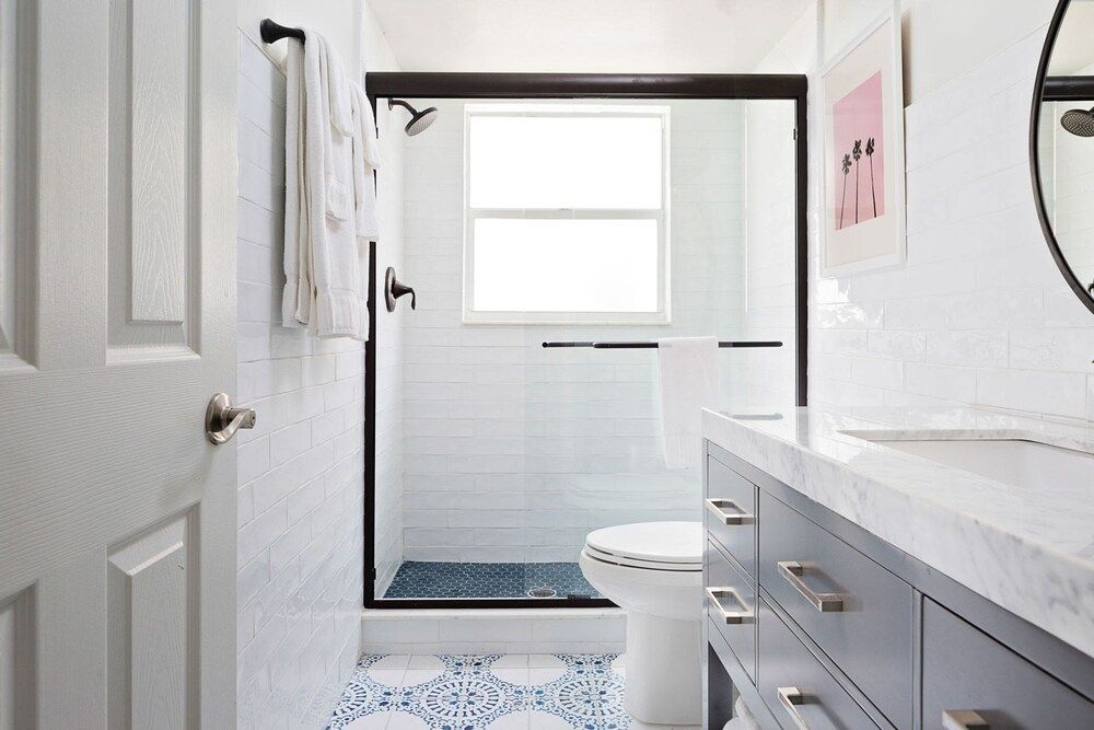 Stunning 2BR Suite, Just Steps to the Beach Apartment 4