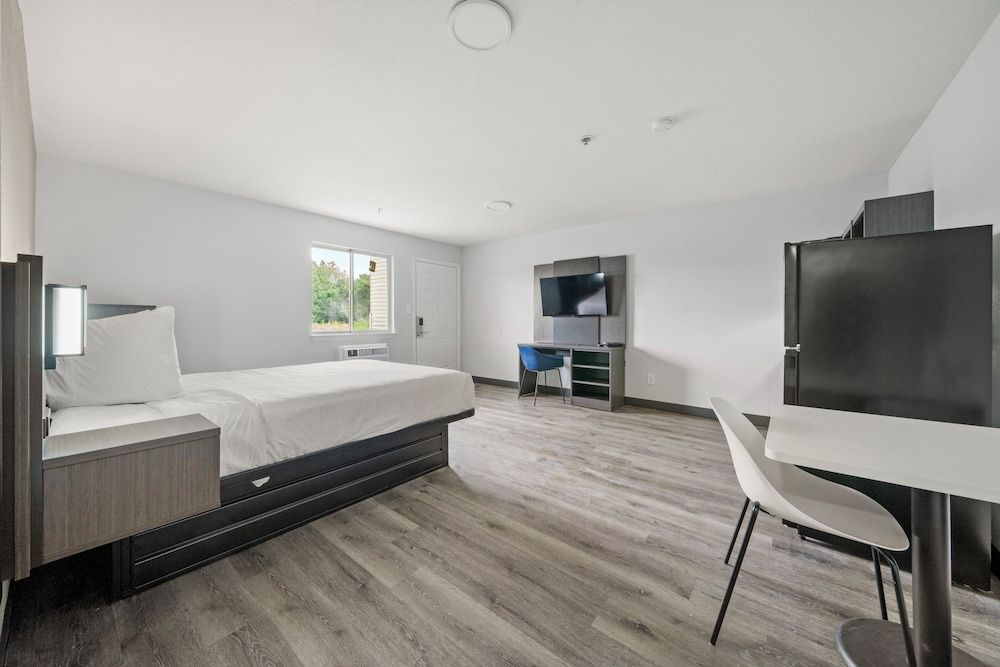 Efficiency Lodge - Douglasville Studio, 1 Queen Bed, Non Smoking 3