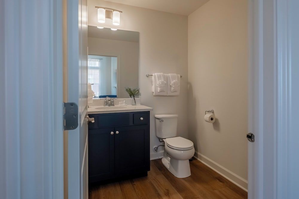 2708 Harbor Court House, Multiple Beds, Patio (2708 Harbor Court) 10