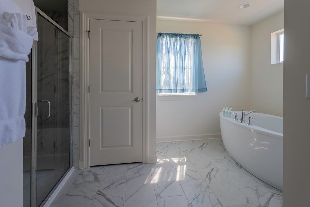 2708 Harbor Court House, Multiple Beds, Patio (2708 Harbor Court) 18