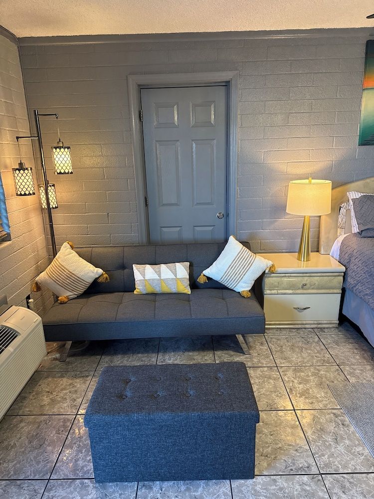 Rawls Motel Deluxe Studio, Balcony 16