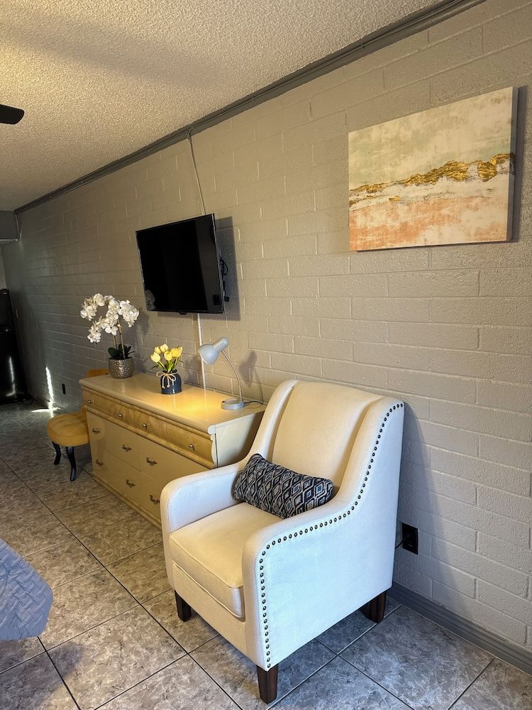 Rawls Motel Deluxe Studio, Balcony 17