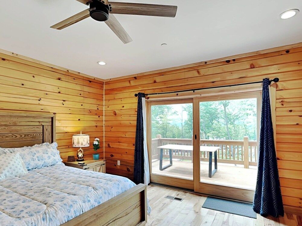House (5 Bedrooms)