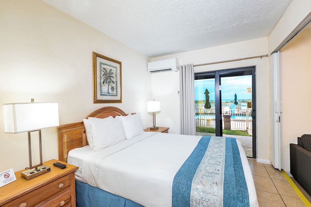 Condo, 1 Queen Bed with Sofa bed, Kitchenette