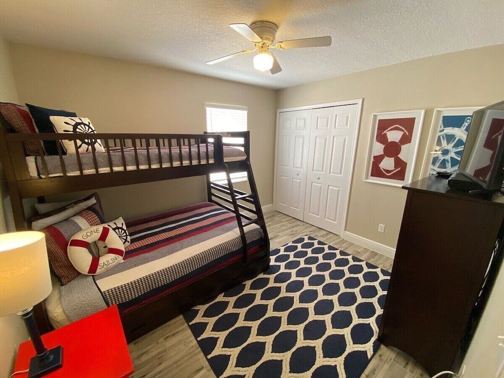 House, Multiple Beds, Pool Access, Pool View