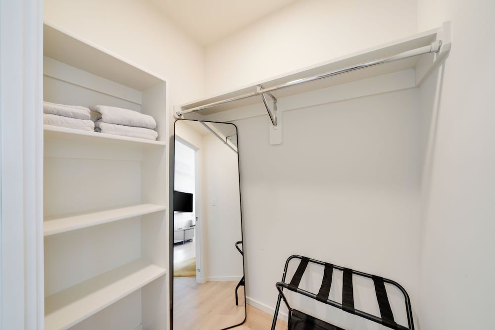 One Grove Apartment, 1 Bedroom, Non Smoking 11