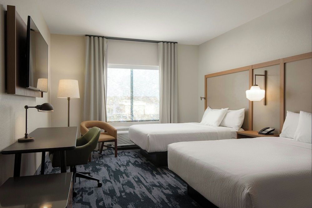 Room, 2 Queen Beds, Non Smoking (Hearing Accessible)