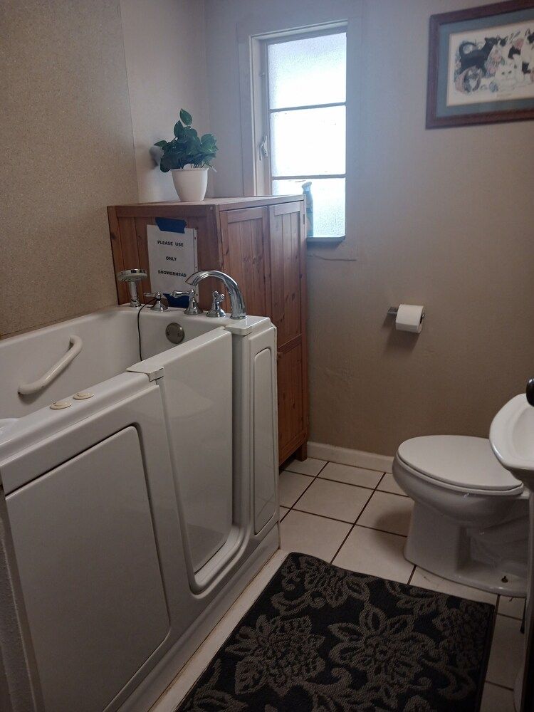 Comfort Apartment, Patio, Mountain View