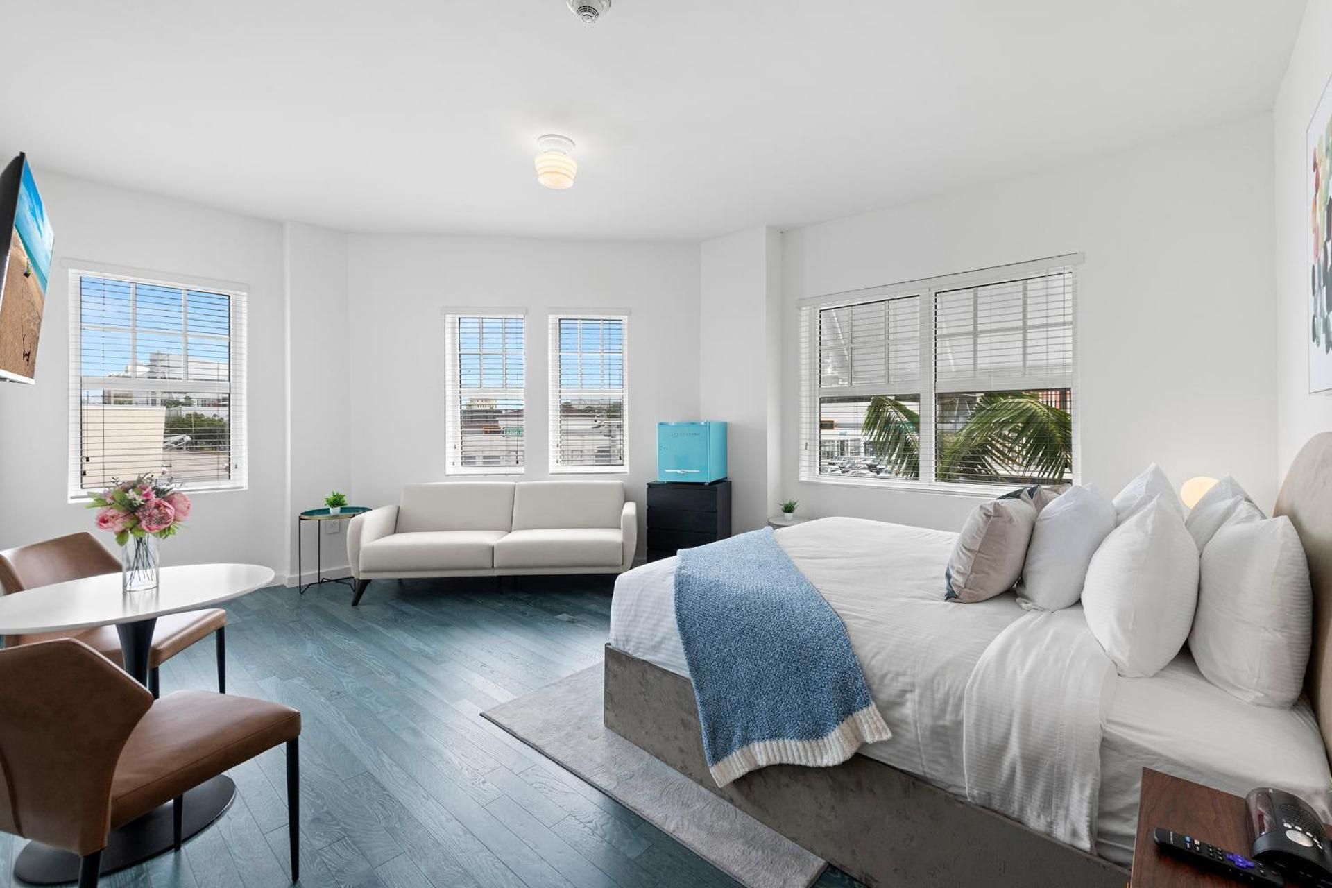 King Suite with Sofa Bed