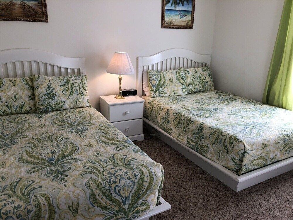 House, Multiple Beds, Pool Access, Pool View