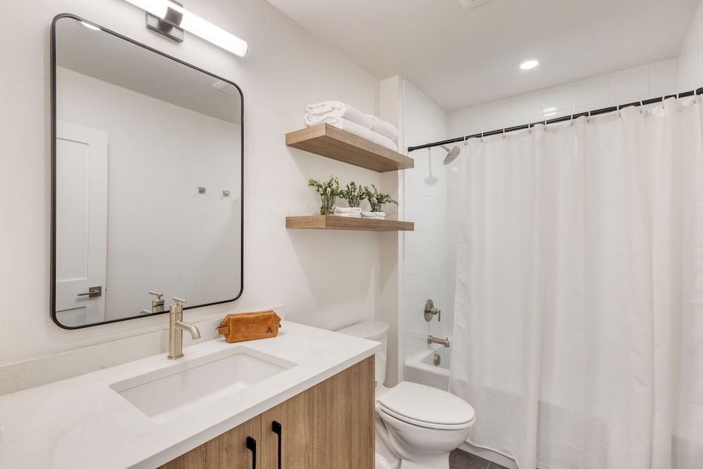 The Aerie Suites by AvantStay – Modern Comfort with Mountain Views Apartment, 2 Bedrooms, Patio 6