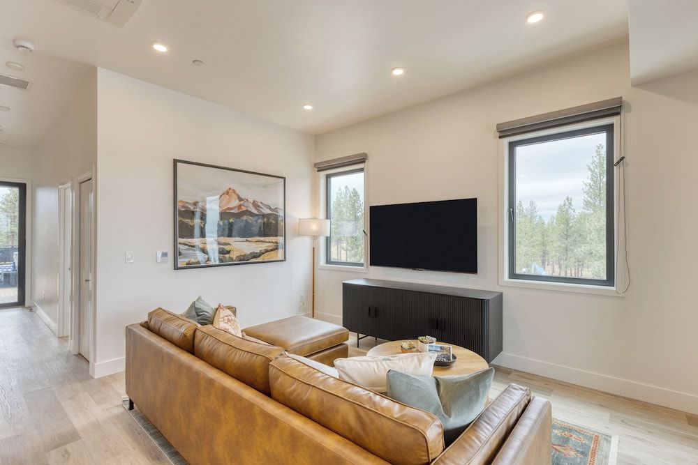 The Aerie Suites by AvantStay – Modern Comfort with Mountain Views Apartment, 2 Bedrooms, Patio 8