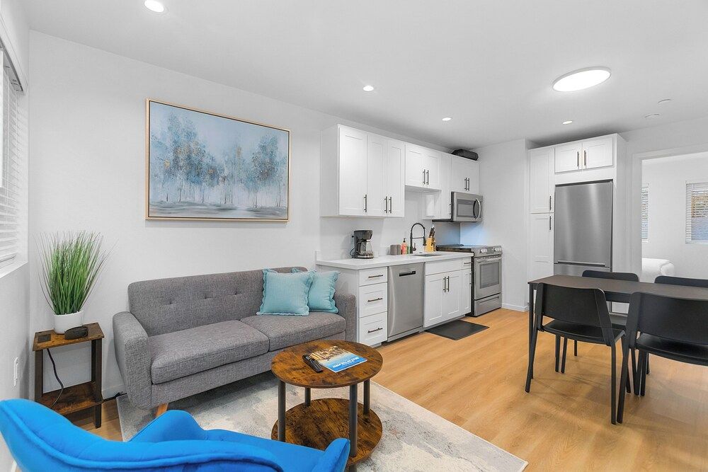 The Cloudbreak Townhome