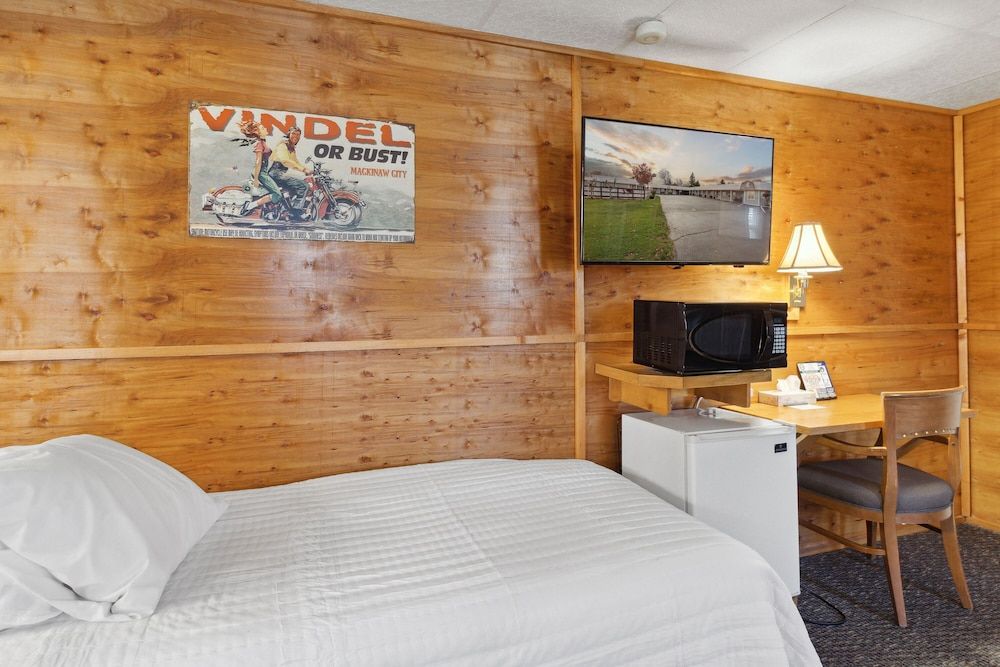 Vindel Motel Standard Room, Multiple Beds 2