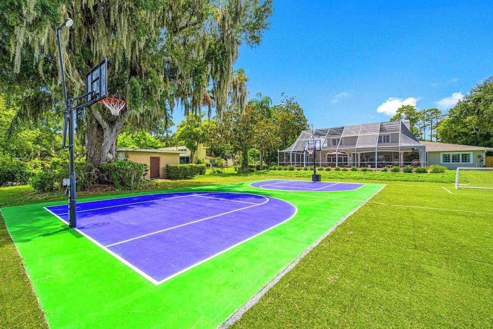 Exquisite Villa With Pool&games- 18 Guests