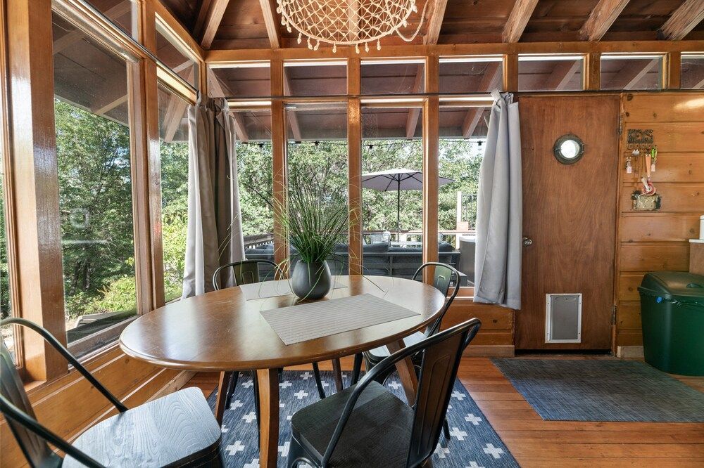 Clerestory Cottage