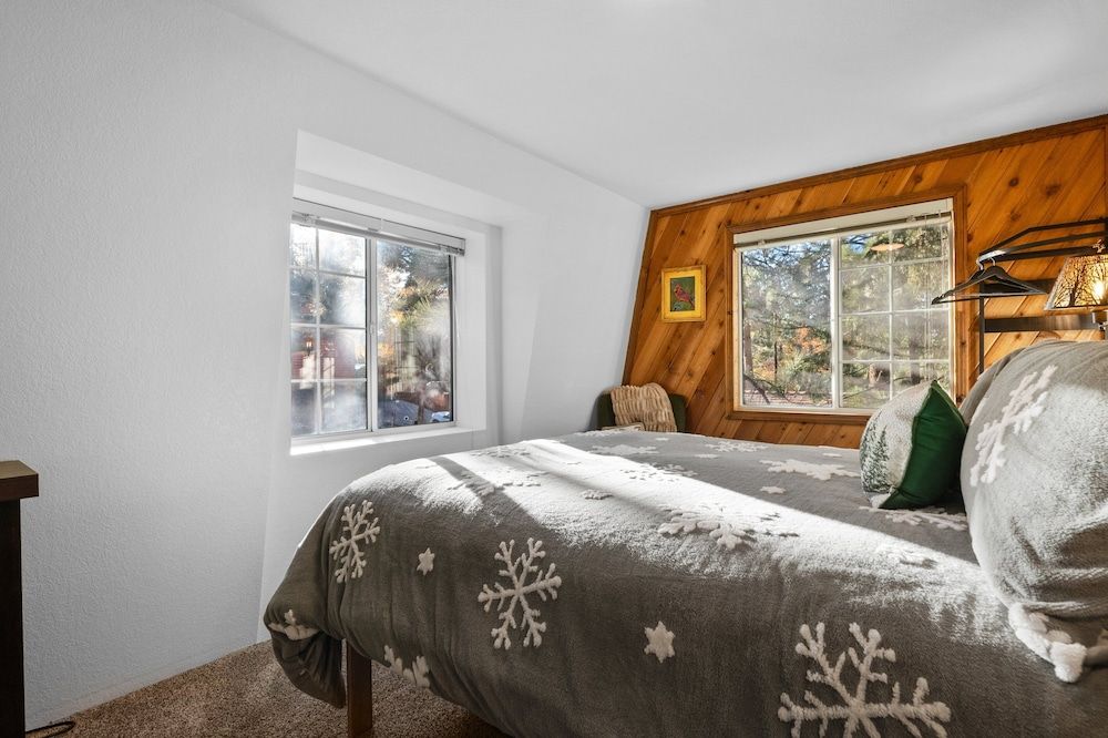 Cabin, Multiple Beds, Patio, Mountain View